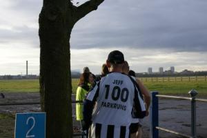 Runner wearing Newcastle United shirt